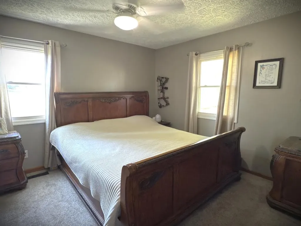 166 Gray Lane Allons TN 38541