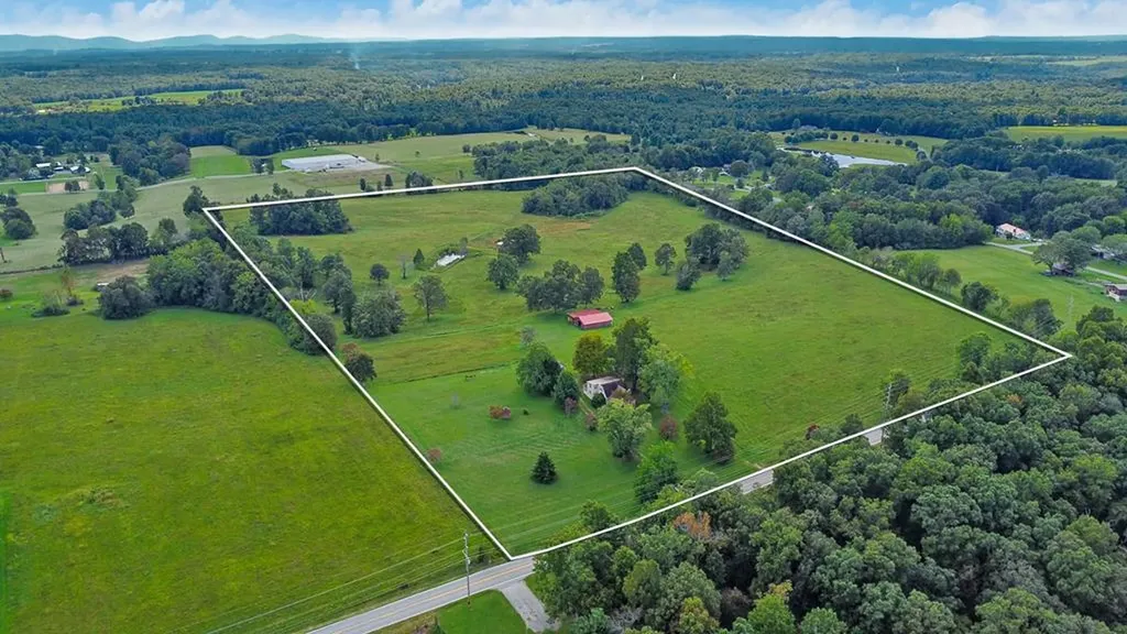 1386 Pigeon Ridge Road Crossville TN 38555