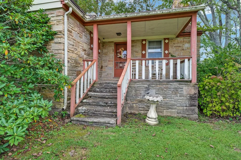 1386 Pigeon Ridge Road Crossville TN 38555