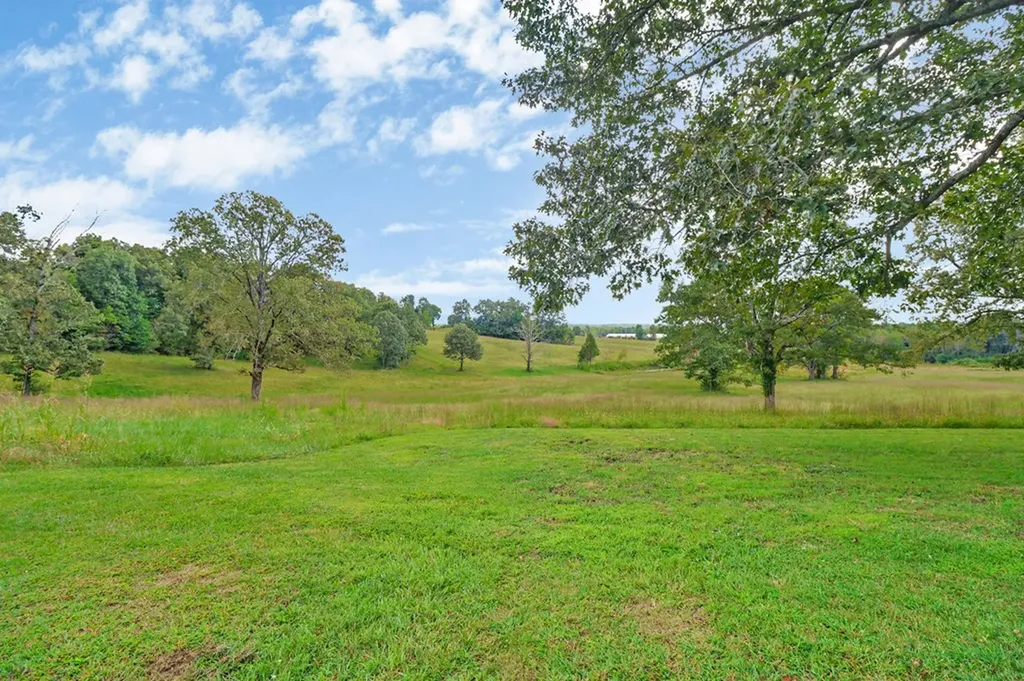 1386 Pigeon Ridge Road Crossville TN 38555