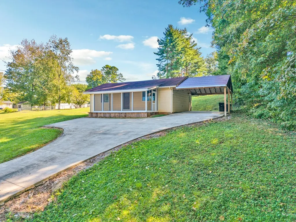 924 Watauga Road Cookeville TN 38506