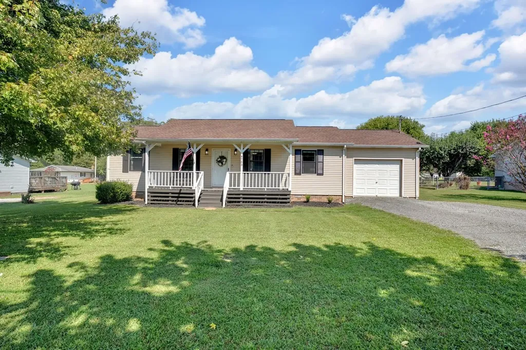 4763 Cumby Road Cookeville TN 38501