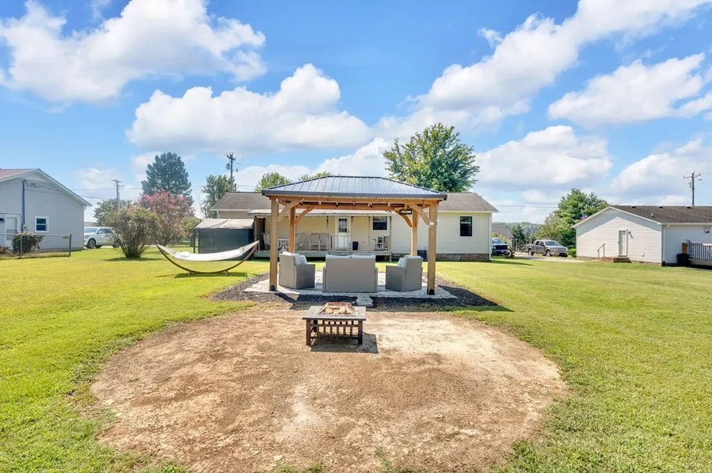 4763 Cumby Road Cookeville TN 38501