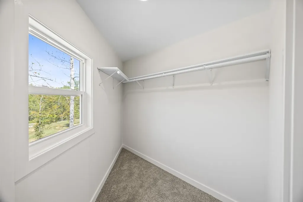 731 New Hope Road Hilham TN 38568