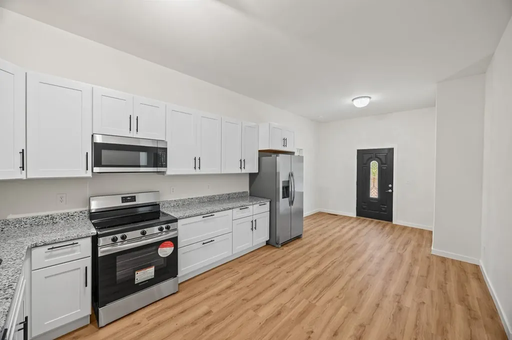 731 New Hope Road Hilham TN 38568