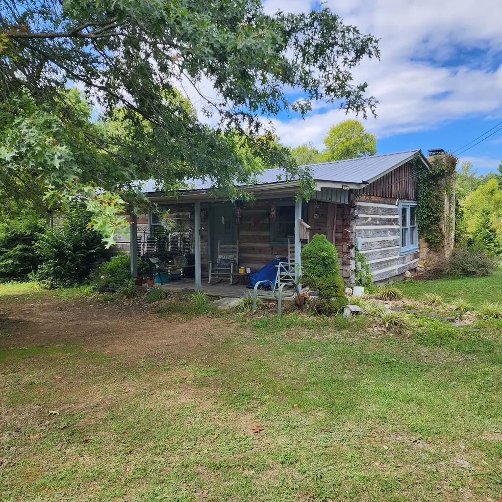 102 Bear Run Road Mcminnville TN 37110