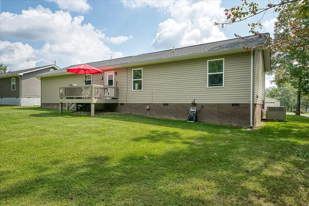 2120 Utah Trace Crossville TN 38572