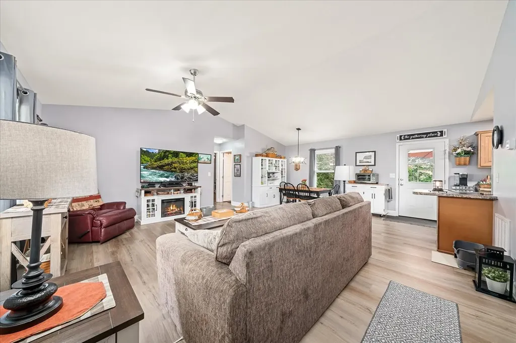 2120 Utah Trace Crossville TN 38572