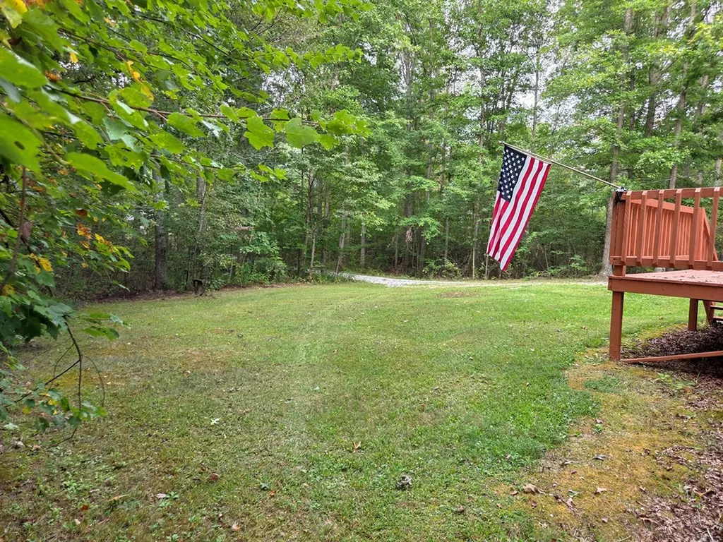 1100 Gray Fox Drive Crossville TN 38571