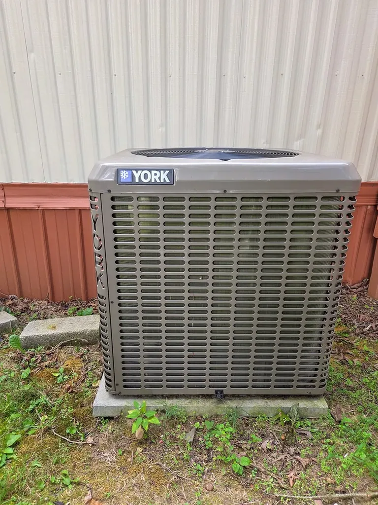 1100 Gray Fox Drive Crossville TN 38571