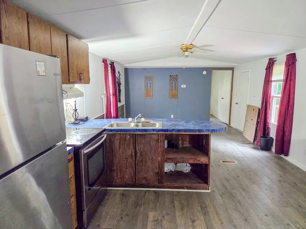 1100 Gray Fox Drive Crossville TN 38571