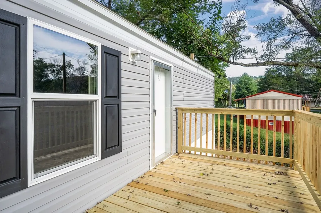 378 Cherokee Circle Sparta TN 38583