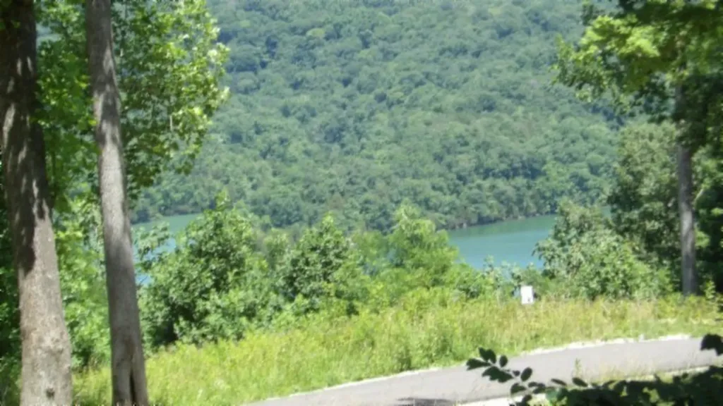 Lot 7e Rock Fish Lane Hilham TN 38568