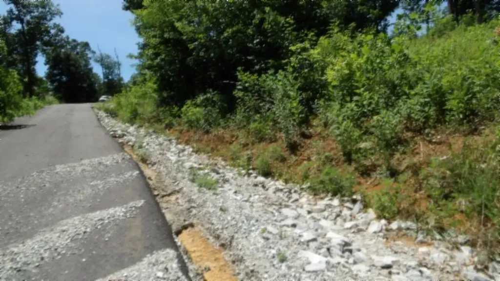 Lot 7e Rock Fish Lane Hilham TN 38568
