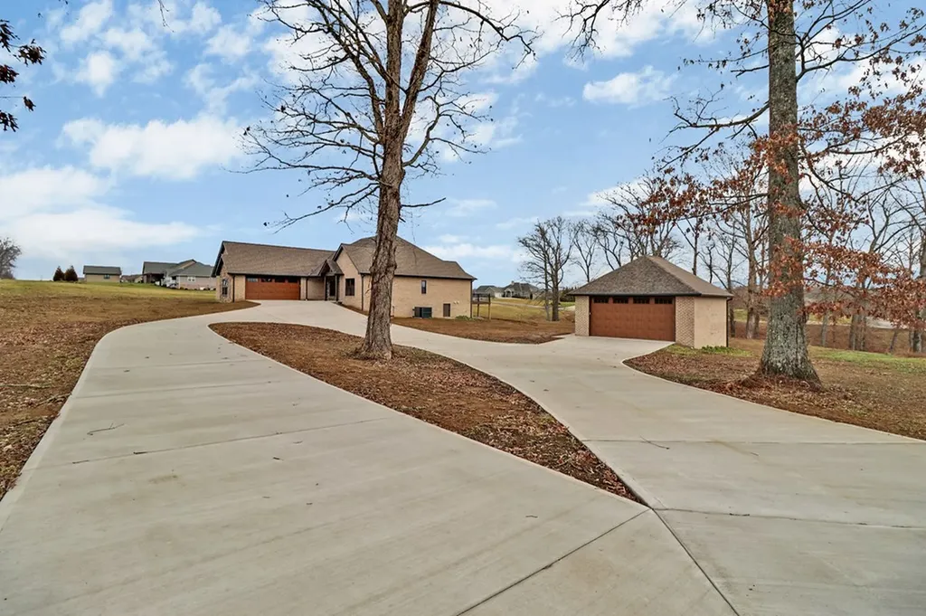 5843 Dunbar Road Crossville TN 38572