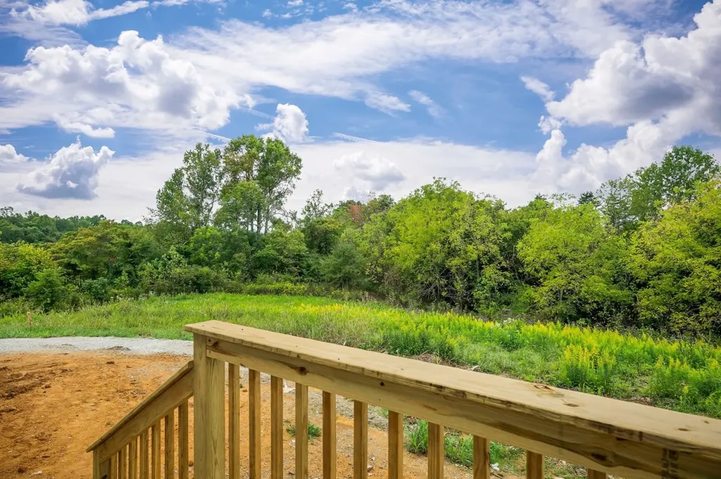 9107 Barnes Ridge Road Monroe TN 38570