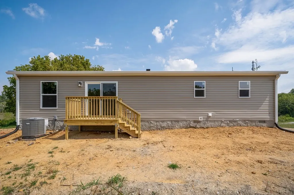 9107 Barnes Ridge Road Monroe TN 38570