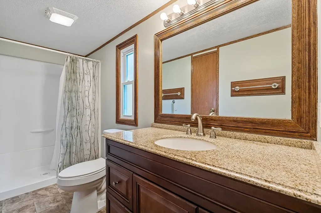 370 Jay Hutchings Road Sparta TN 38583