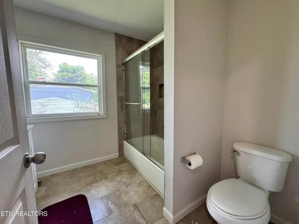 318 Sadie Street Jamestown TN 38556-3834