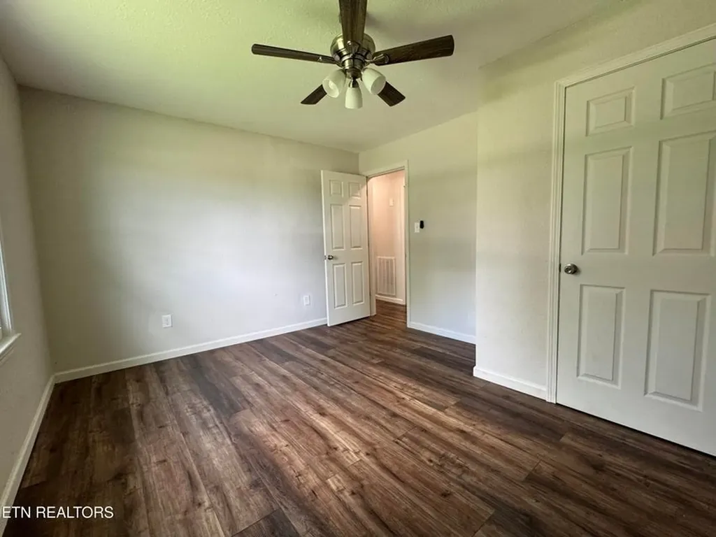 318 Sadie Street Jamestown TN 38556-3834