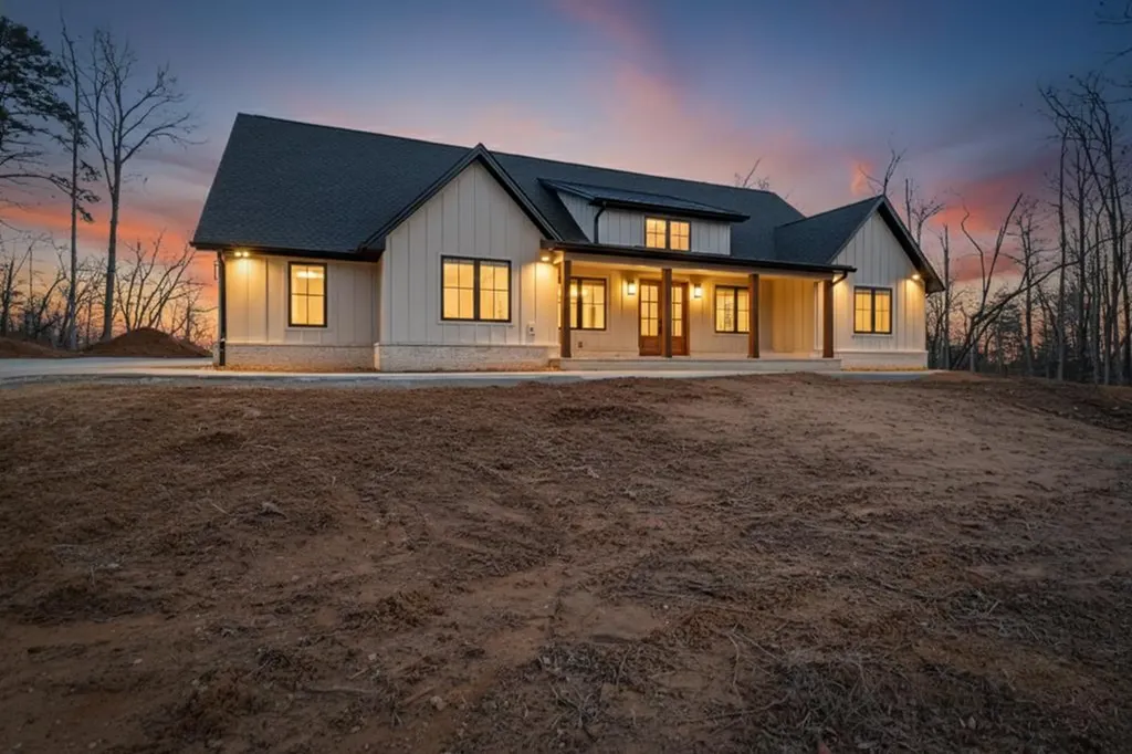 1015 Eastridge Pass Monterey TN 38574