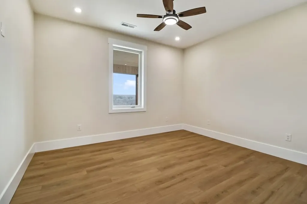 1015 Eastridge Pass Monterey TN 38574