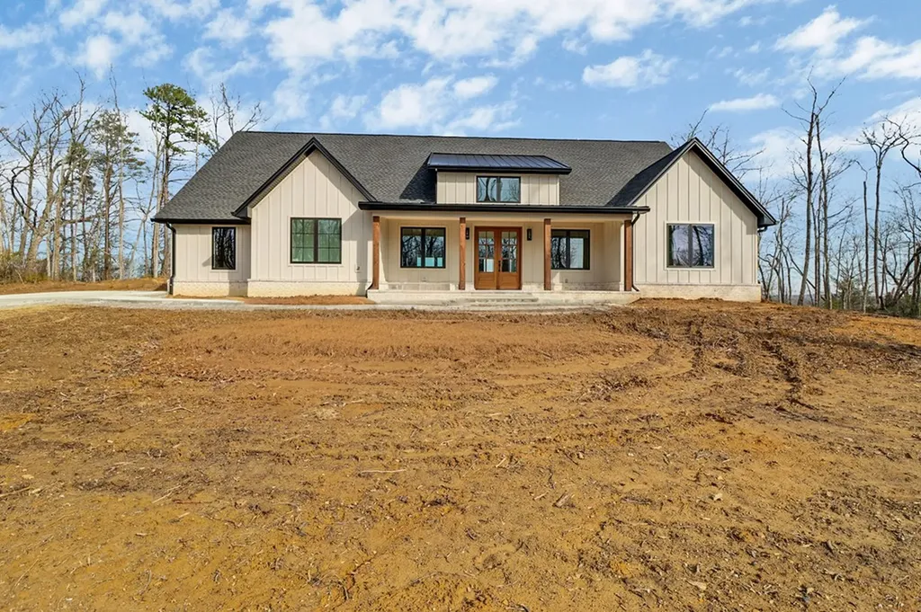 1015 Eastridge Pass Monterey TN 38574