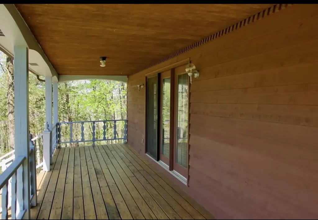 819 Greenfield Drive Livingston TN 38570