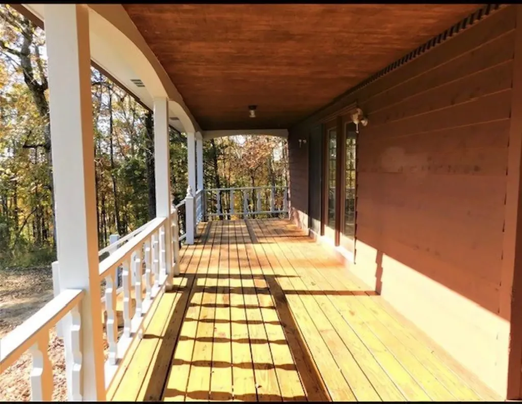 819 Greenfield Drive Livingston TN 38570