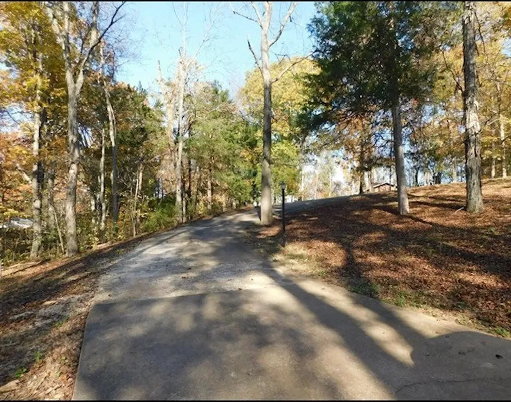 819 Greenfield Drive Livingston TN 38570