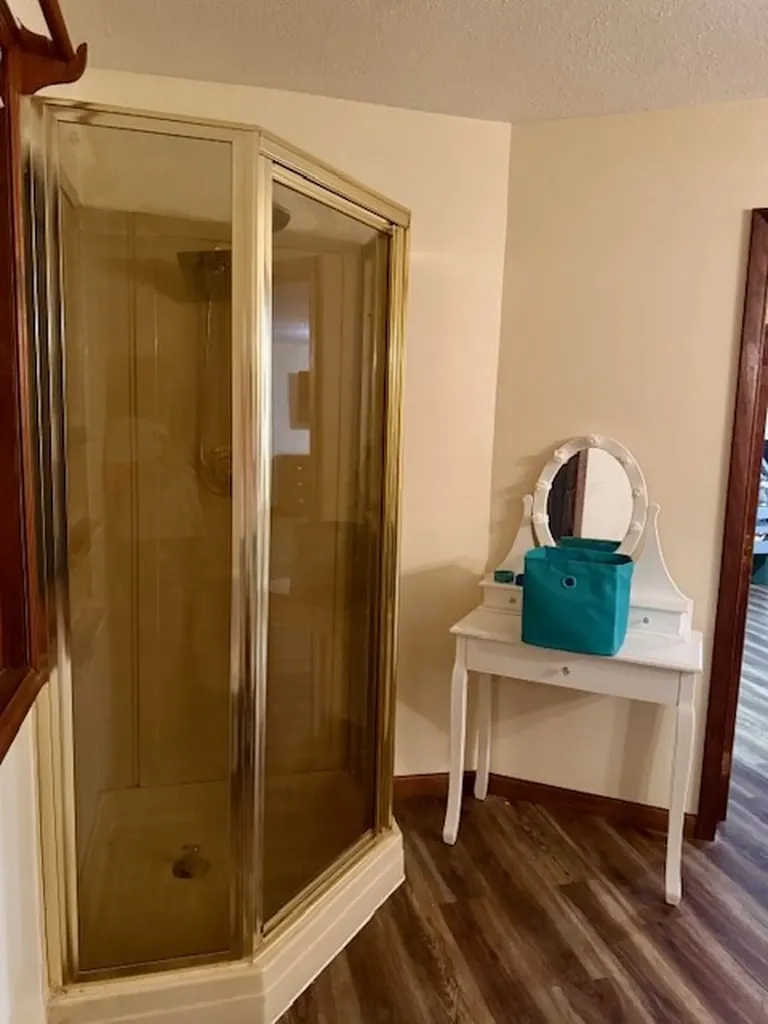 819 Greenfield Drive Livingston TN 38570