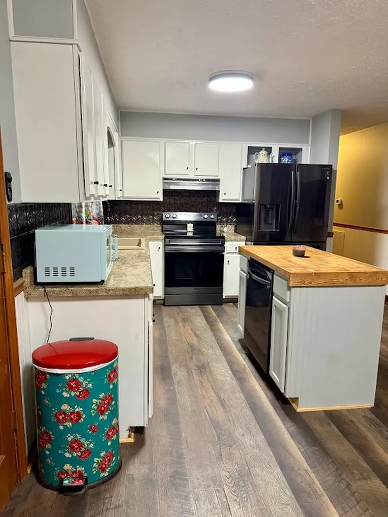 819 Greenfield Drive Livingston TN 38570