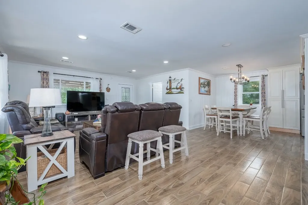 999 Gum Springs Mountain Road Sparta TN 38583