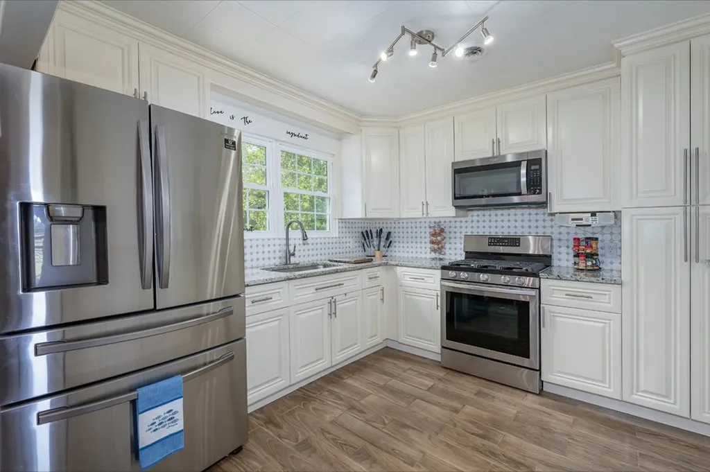 999 Gum Springs Mountain Road Sparta TN 38583