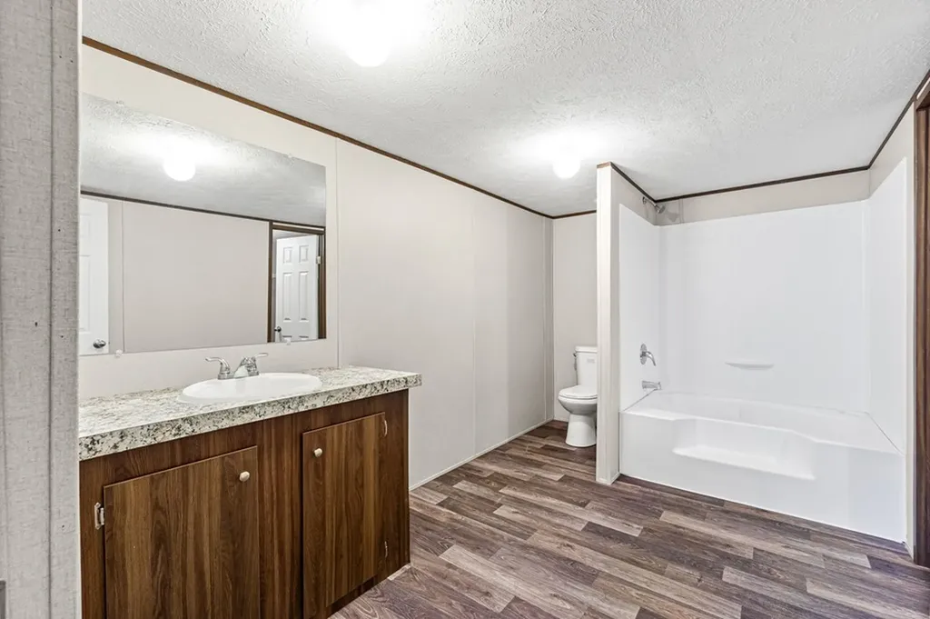 2211 Wartrace Highway Pleasant Shade TN 37145