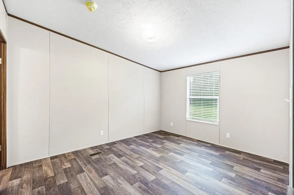 2211 Wartrace Highway Pleasant Shade TN 37145