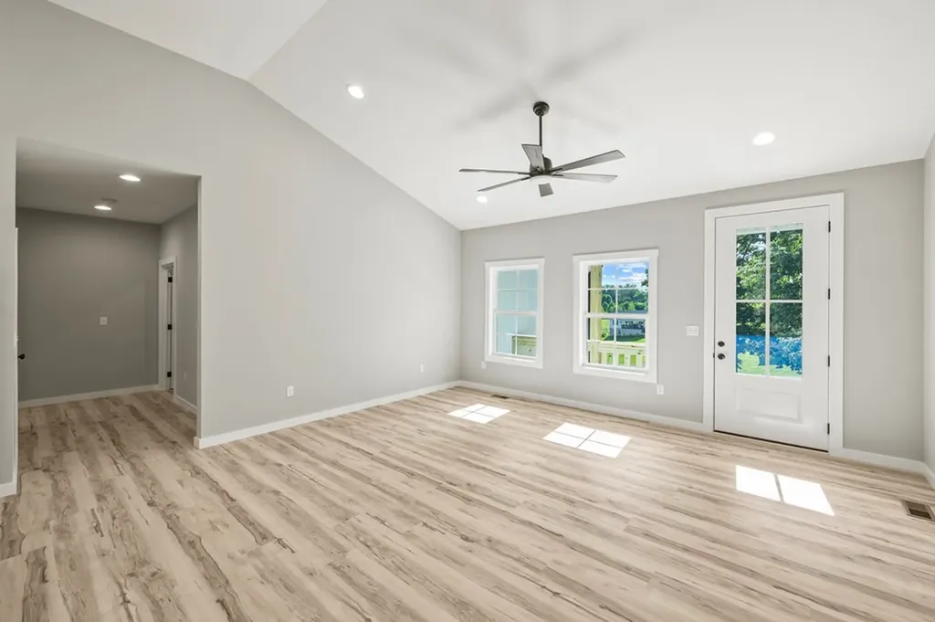 1906 Alex Lane Cookeville TN 38506