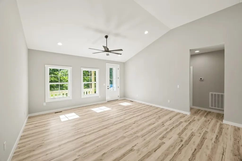 1906 Alex Lane Cookeville TN 38506