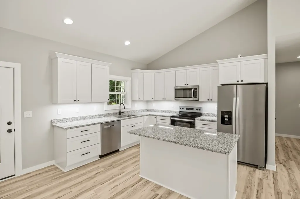 1906 Alex Lane Cookeville TN 38506