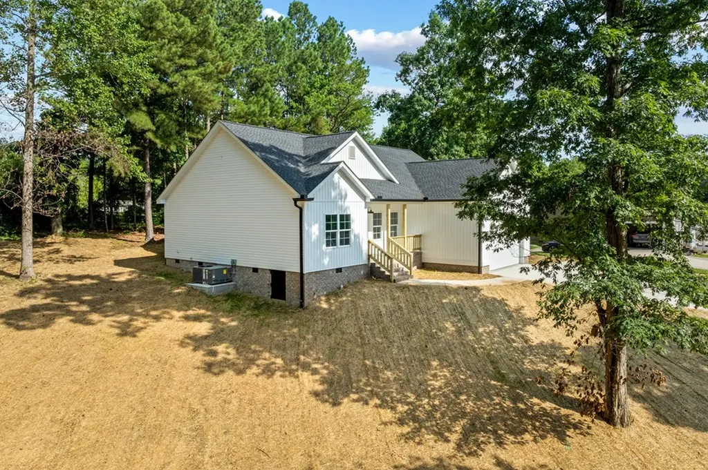 1906 Alex Lane Cookeville TN 38506