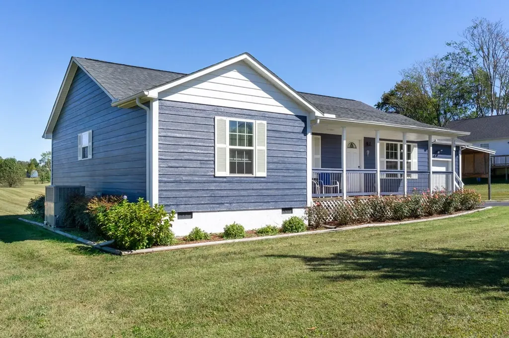 237 Freemont Street Doyle TN 38559