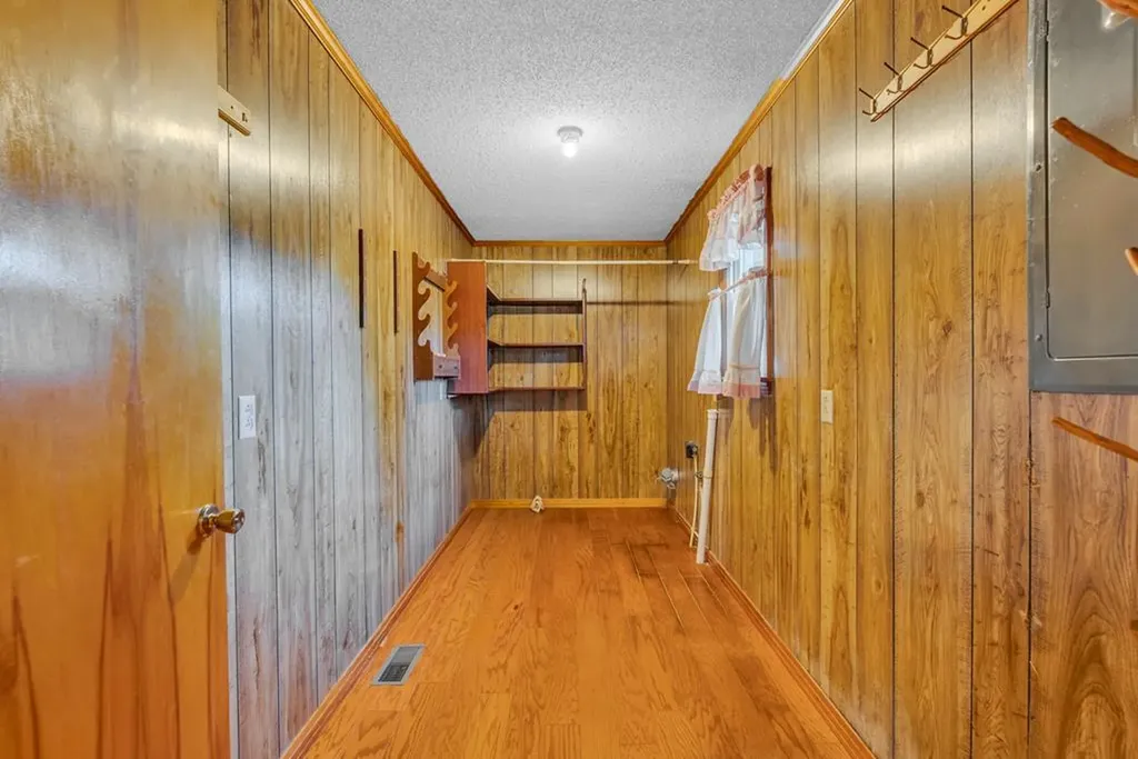 337 Martin Ridge Lane Gainesboro TN 38562