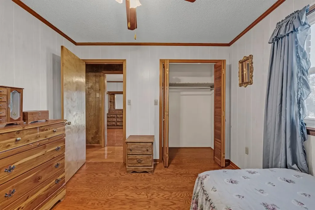 337 Martin Ridge Lane Gainesboro TN 38562