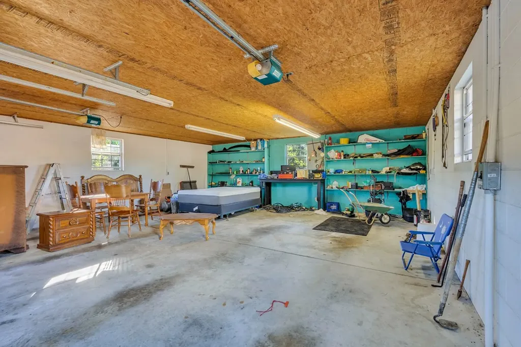 337 Martin Ridge Lane Gainesboro TN 38562