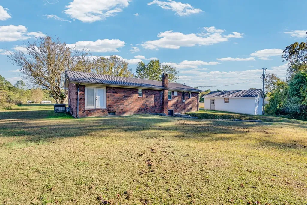 337 Martin Ridge Lane Gainesboro TN 38562