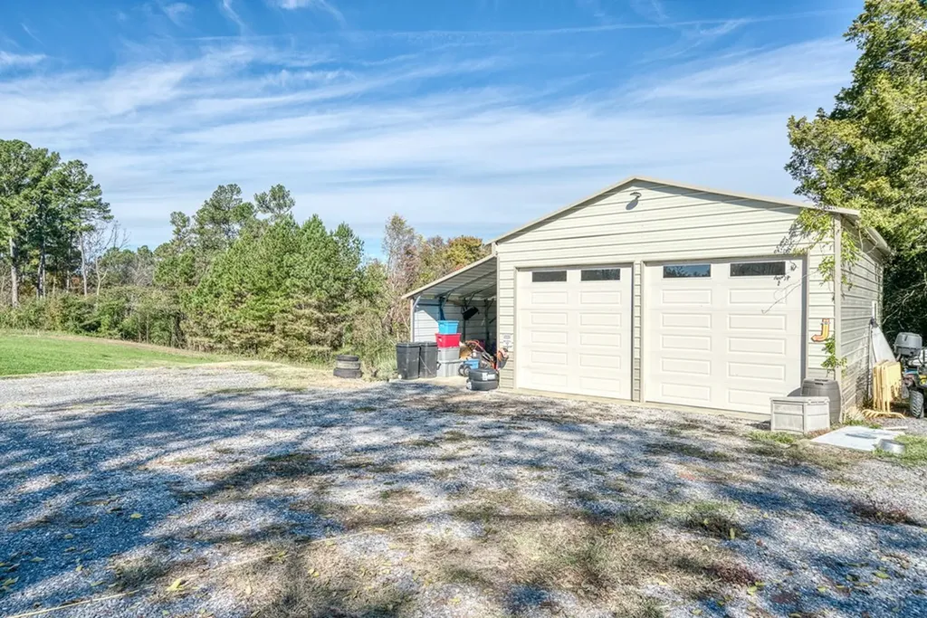 8597 Chaffin Road Baxter TN 38544