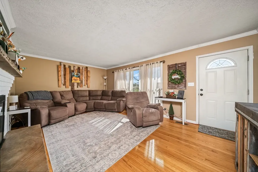 8597 Chaffin Road Baxter TN 38544