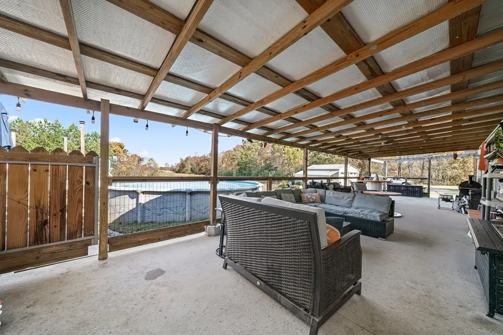 8597 Chaffin Road Baxter TN 38544