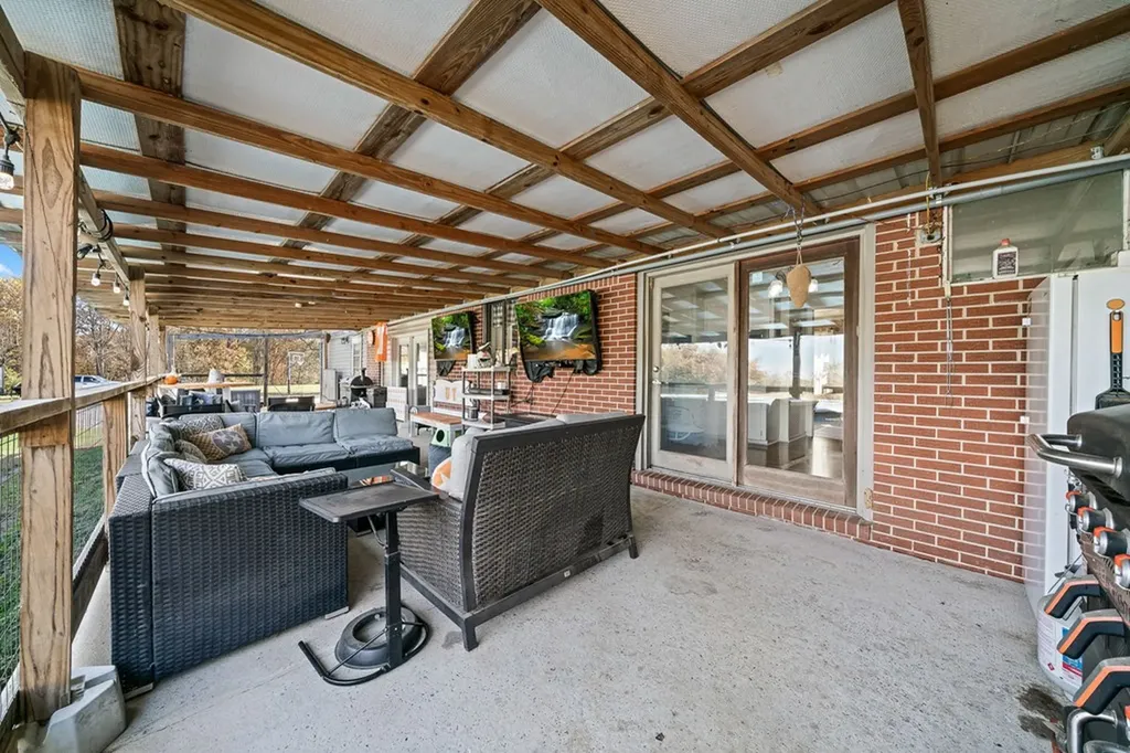 8597 Chaffin Road Baxter TN 38544