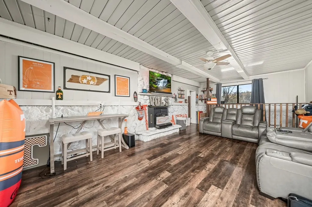 8597 Chaffin Road Baxter TN 38544